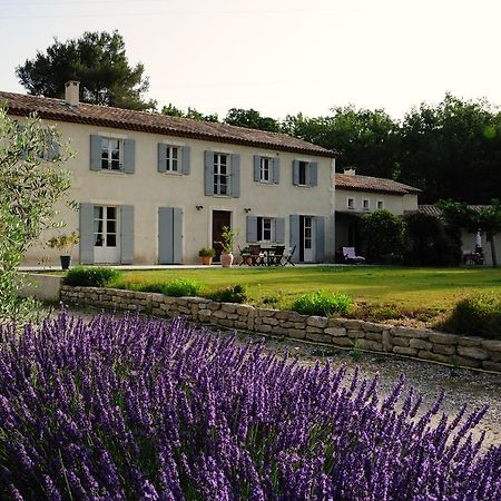 Mas De Lure Bed and Breakfast Salon-de-Provence Esterno foto